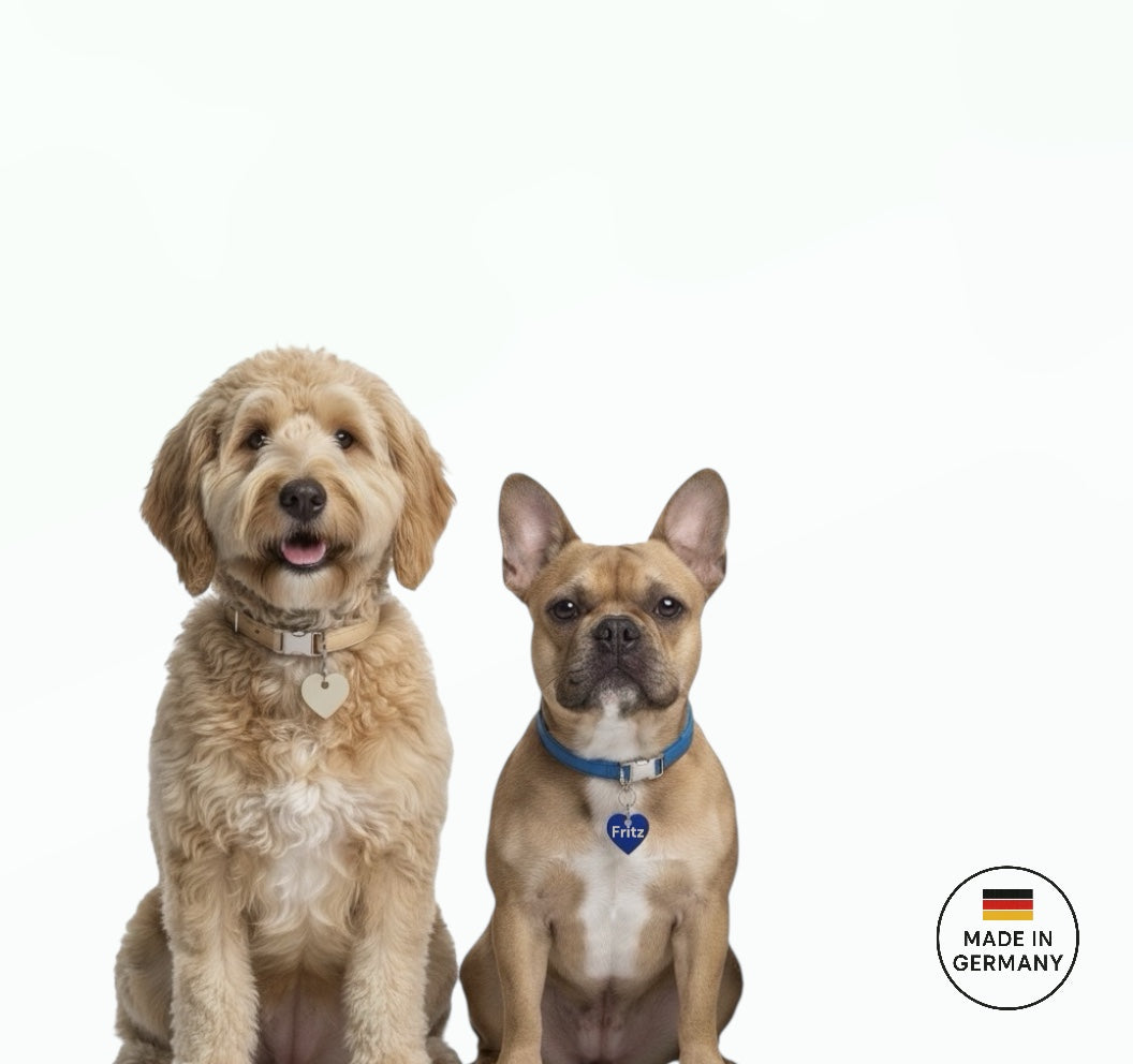 Aluminium Hundemarke in Herzform gefertigt. inklusive beidseitiger Gravur: Name des Hundes und Adresse und Telefonnummer. Verfügbar in 10 Farben. Schnelle Lieferzeit 1-3 Tage.
